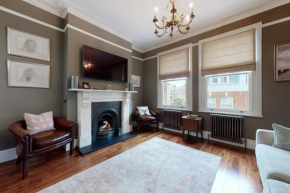 Stunning 2 bedroom 2 bathroom flat in Chelsea